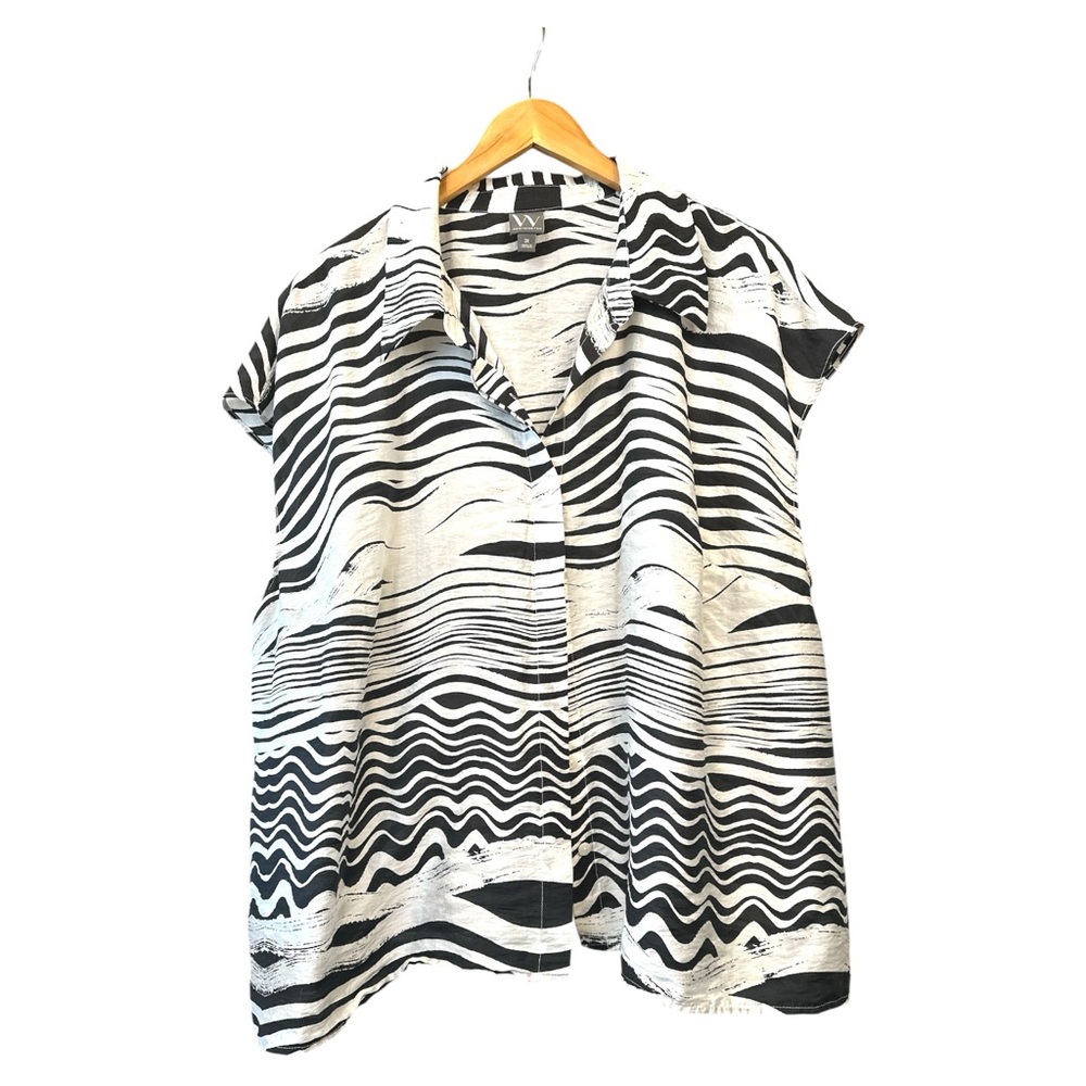 Worthington Zebra Print Button Down Shirt Blouse
